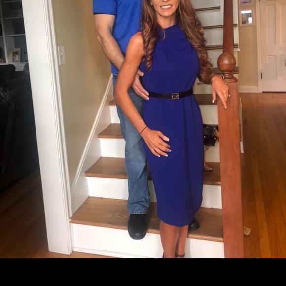 Dress - Picture 2 of 4